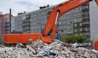 Вывоз строительного мусора с участка в Костомукше недорого от 1575 руб. | 2Землекопа-Ктм